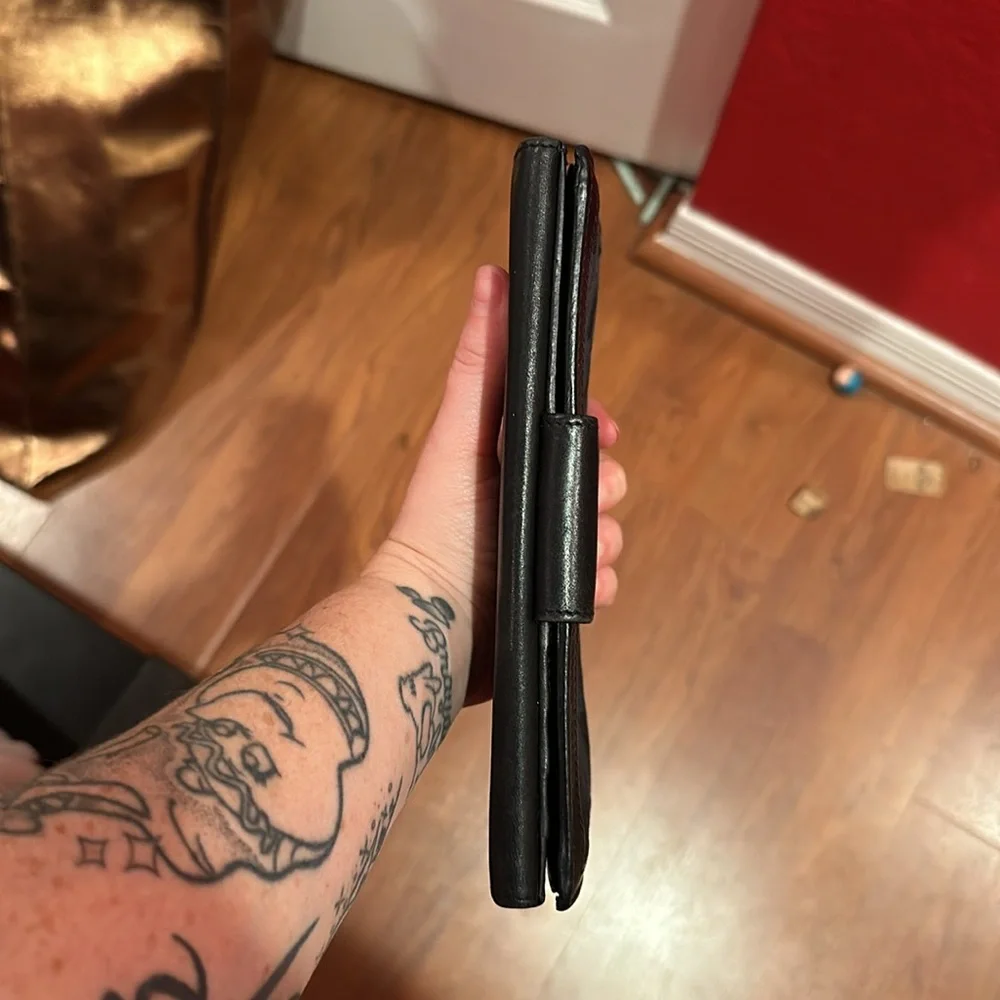 Authentic Gucci leather canvas long wallet with no brand gunmetal chain - Picture 11 of 11